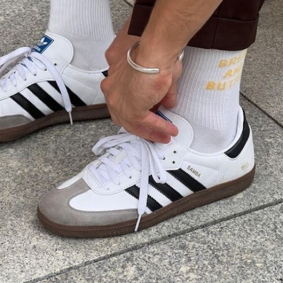 Gender Inclusive Samba OG Sneaker NWT - Picture 2 of 6